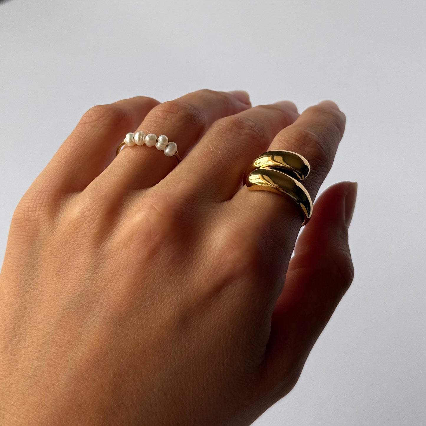 Mini Pearl Ring